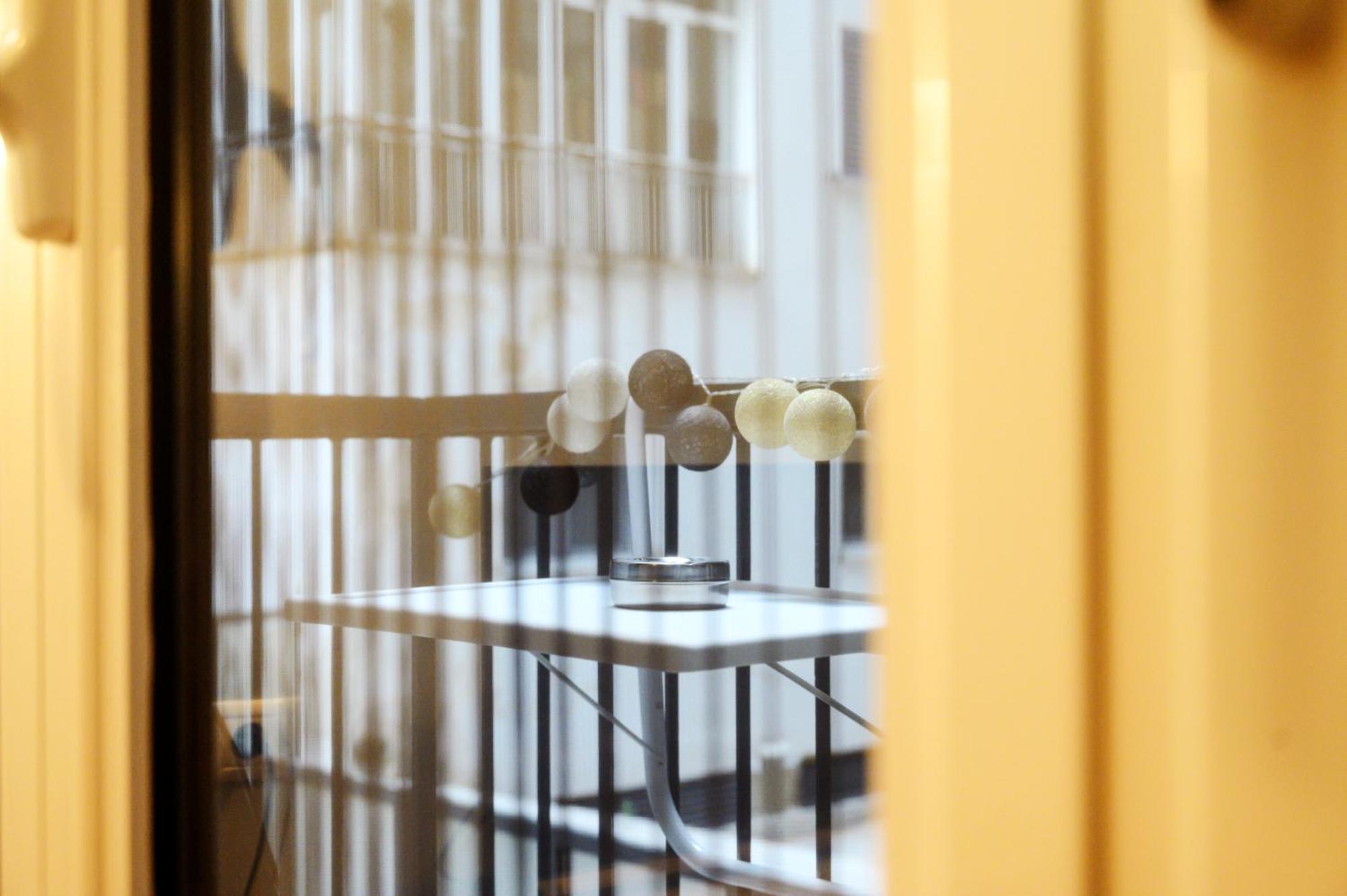 Modern Downtown Flat By Golden H&R Lägenhet Thessaloníki Exteriör bild